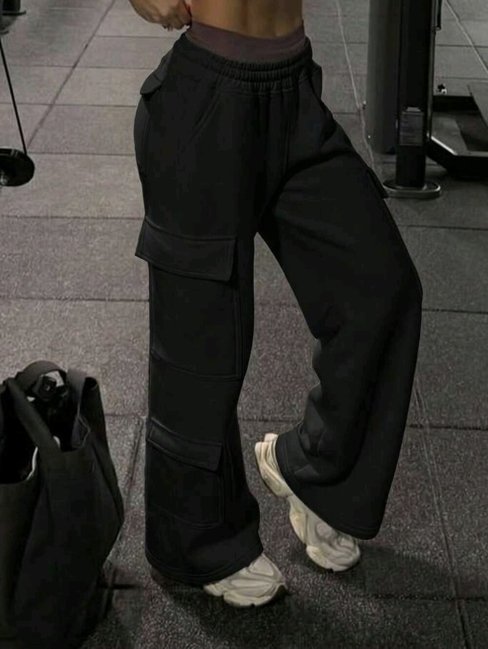 Men's Black Cargo Sweatpants - Casual Wide-Leg Trousers